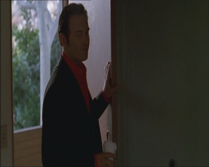 Charmed-Online_dot_net-Niptuck-1x01Pilot2411.jpg