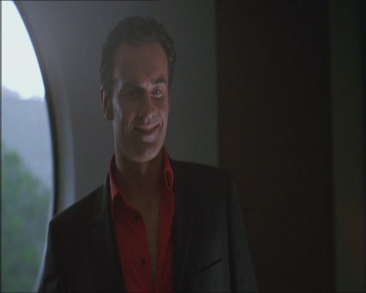 Charmed-Online_dot_net-Niptuck-1x01Pilot2419.jpg