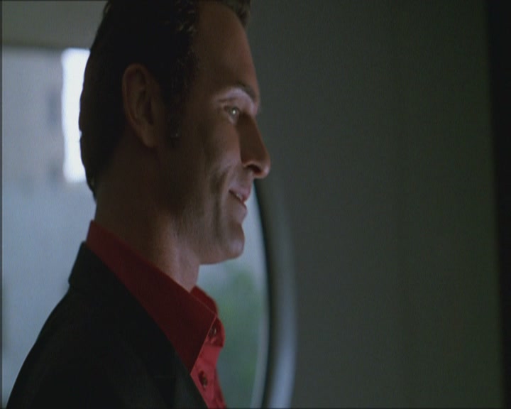 Charmed-Online_dot_net-Niptuck-1x01Pilot2421.jpg