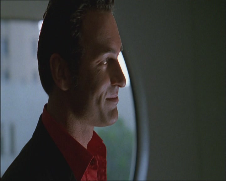 Charmed-Online_dot_net-Niptuck-1x01Pilot2427.jpg