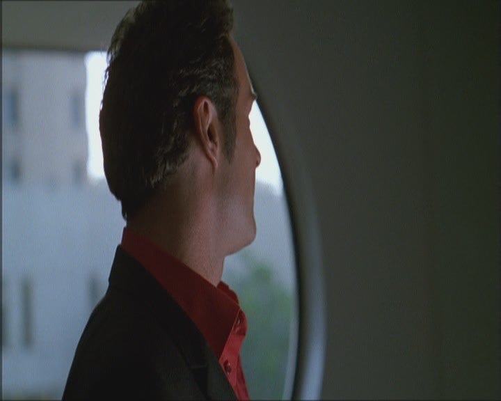 Charmed-Online_dot_net-Niptuck-1x01Pilot2429.jpg
