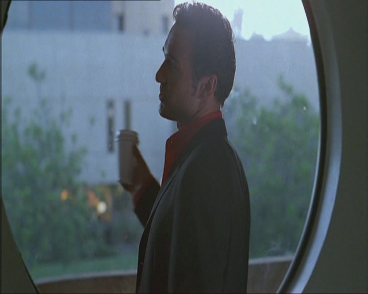 Charmed-Online_dot_net-Niptuck-1x01Pilot2432.jpg