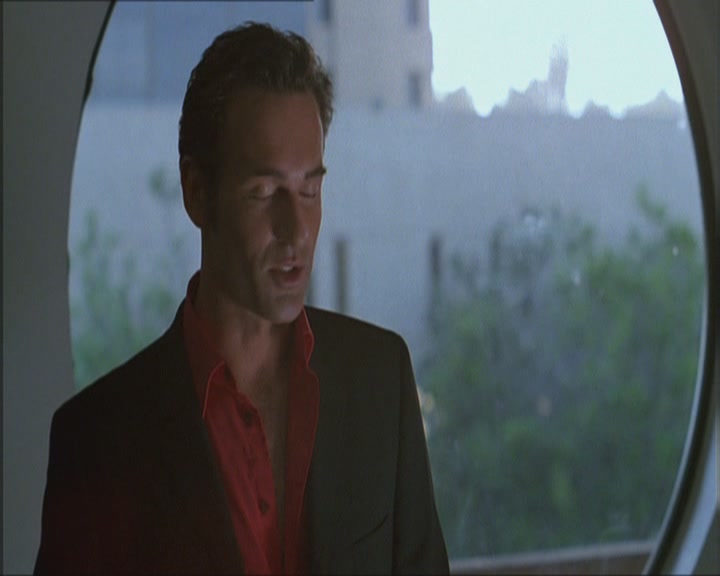 Charmed-Online_dot_net-Niptuck-1x01Pilot2436.jpg