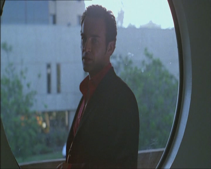 Charmed-Online_dot_net-Niptuck-1x01Pilot2461.jpg