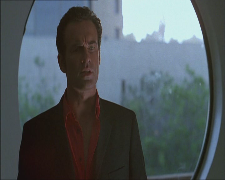 Charmed-Online_dot_net-Niptuck-1x01Pilot2468.jpg