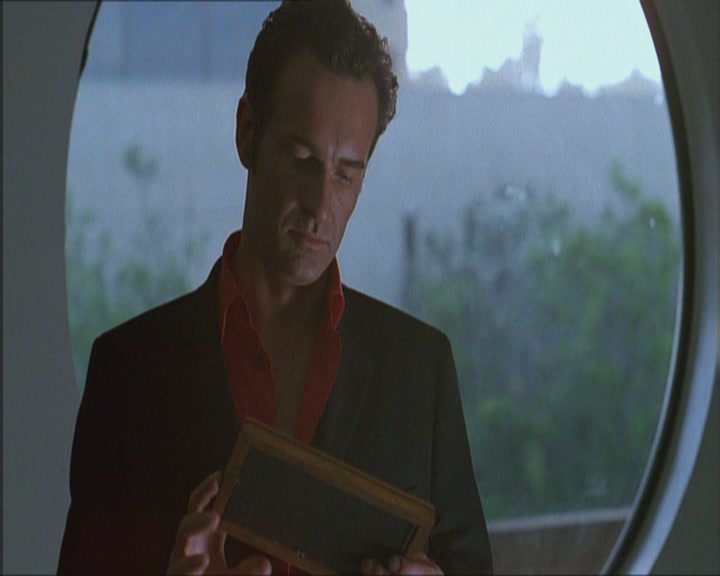 Charmed-Online_dot_net-Niptuck-1x01Pilot2488.jpg