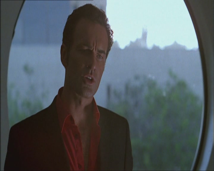 Charmed-Online_dot_net-Niptuck-1x01Pilot2506.jpg