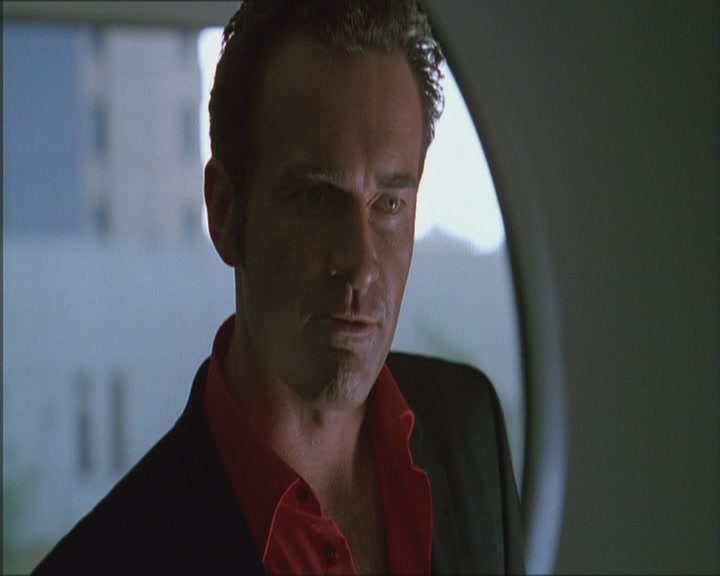 Charmed-Online_dot_net-Niptuck-1x01Pilot2519.jpg