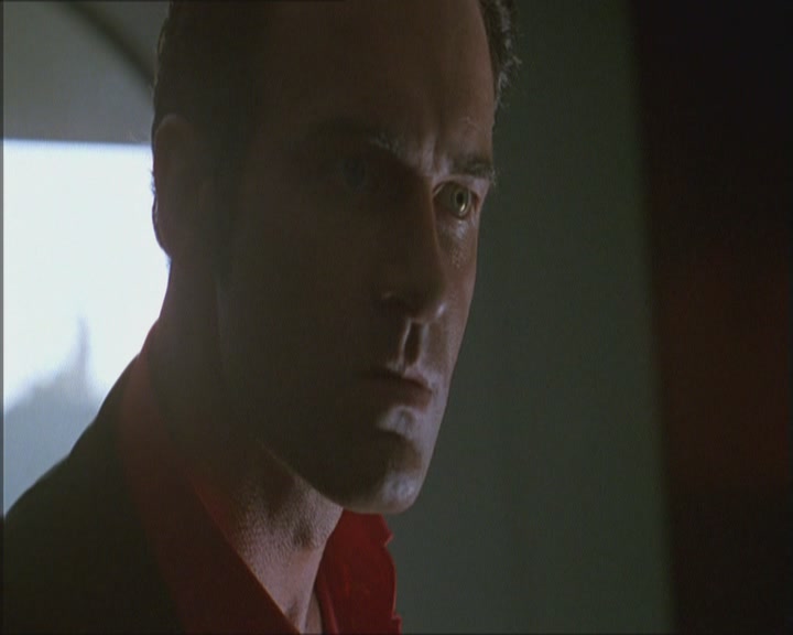 Charmed-Online_dot_net-Niptuck-1x01Pilot2524.jpg