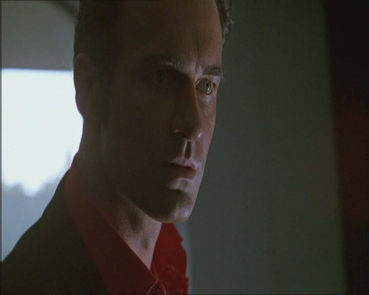 Charmed-Online_dot_net-Niptuck-1x01Pilot2529.jpg