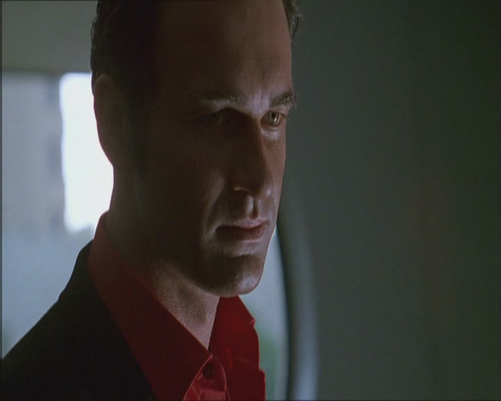Charmed-Online_dot_net-Niptuck-1x01Pilot2540.jpg