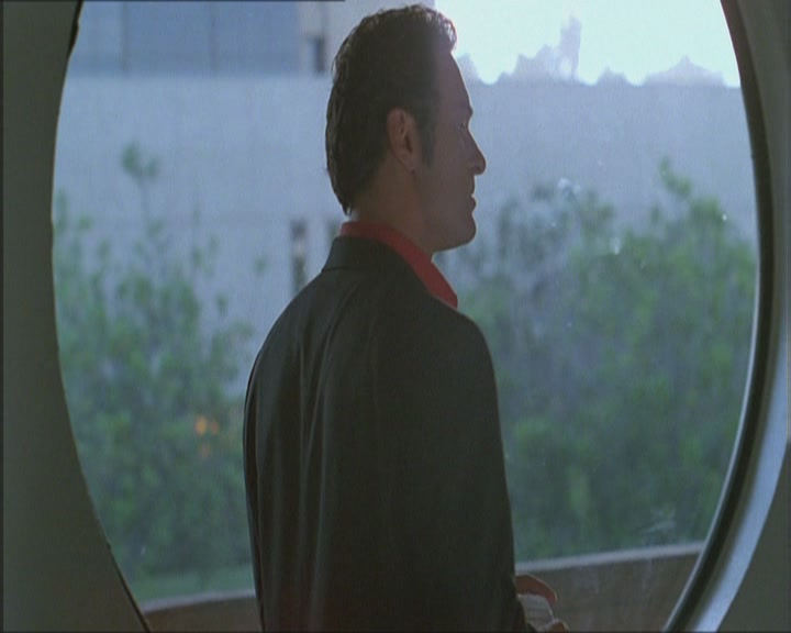 Charmed-Online_dot_net-Niptuck-1x01Pilot2551.jpg
