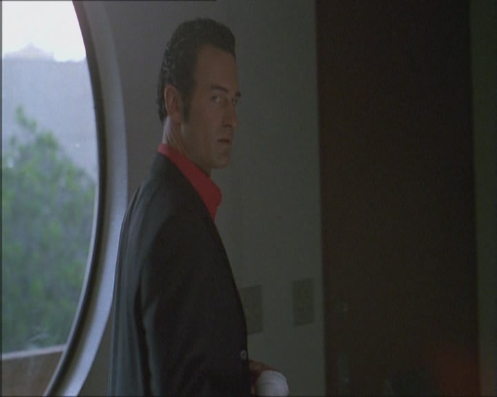Charmed-Online_dot_net-Niptuck-1x01Pilot2553.jpg