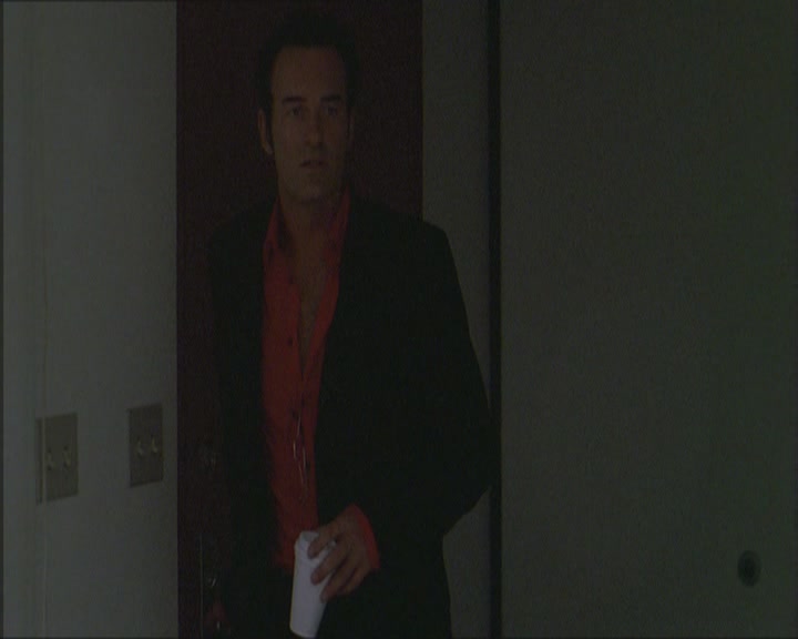 Charmed-Online_dot_net-Niptuck-1x01Pilot2557.jpg
