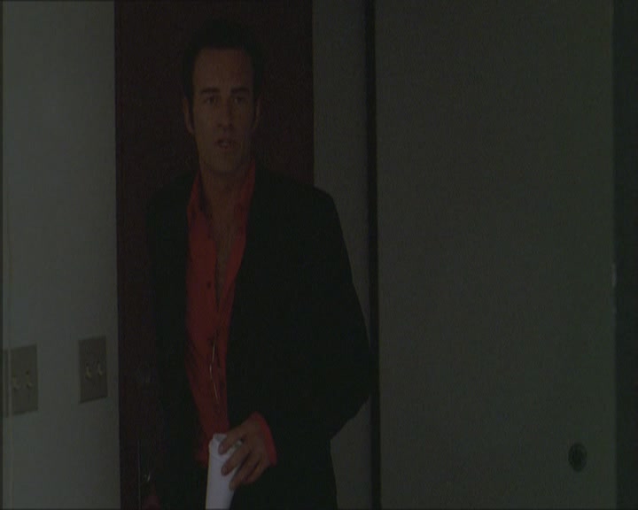 Charmed-Online_dot_net-Niptuck-1x01Pilot2559.jpg