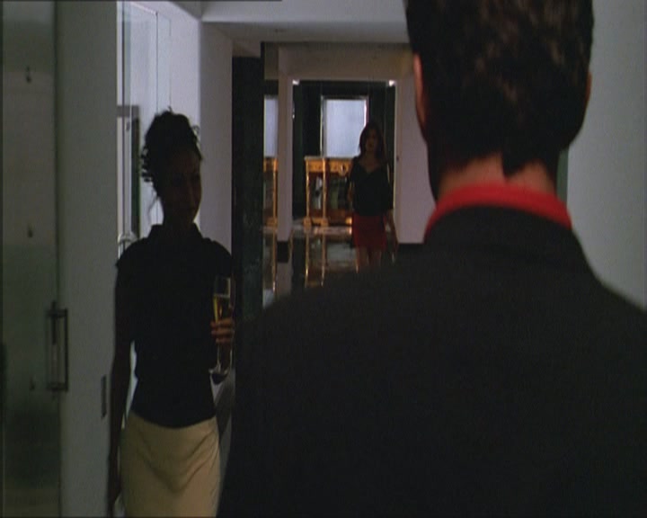 Charmed-Online_dot_net-Niptuck-1x01Pilot2712.jpg