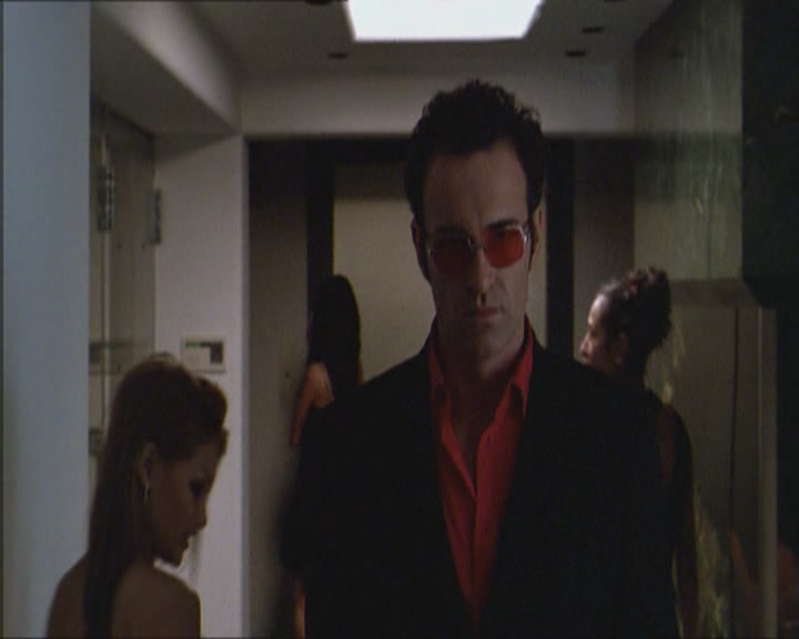 Charmed-Online_dot_net-Niptuck-1x01Pilot2713.jpg