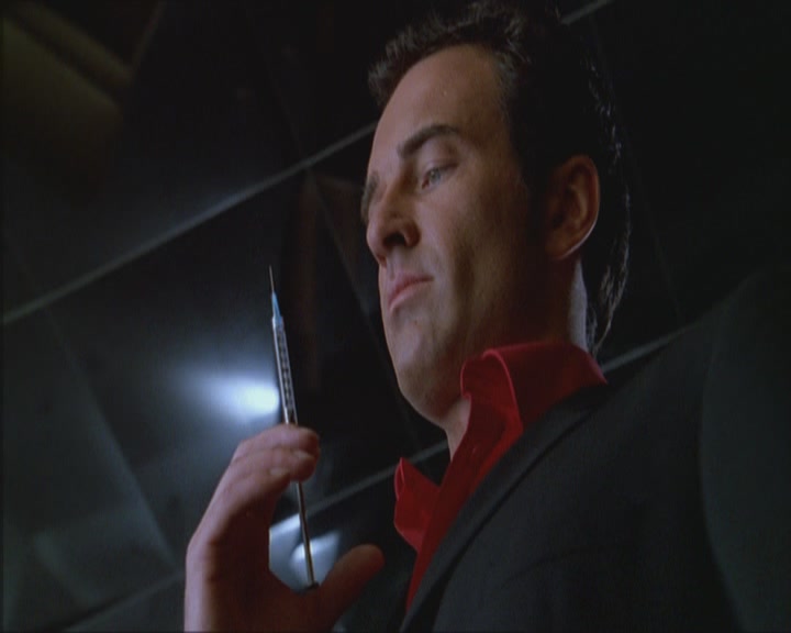 Charmed-Online_dot_net-Niptuck-1x01Pilot2888.jpg