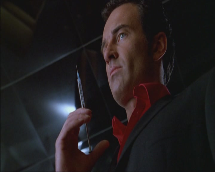Charmed-Online_dot_net-Niptuck-1x01Pilot2889.jpg