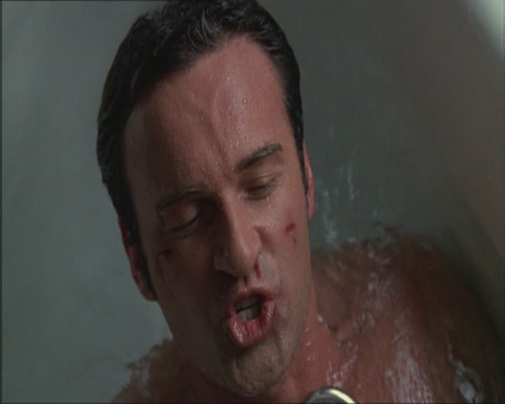 Charmed-Online_dot_net-Niptuck-1x01Pilot3026.jpg