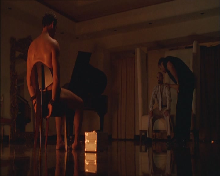 Charmed-Online_dot_net-Niptuck-1x01Pilot3132.jpg