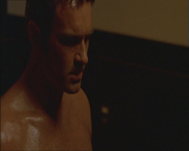 Charmed-Online_dot_net-Niptuck-1x01Pilot3203.jpg
