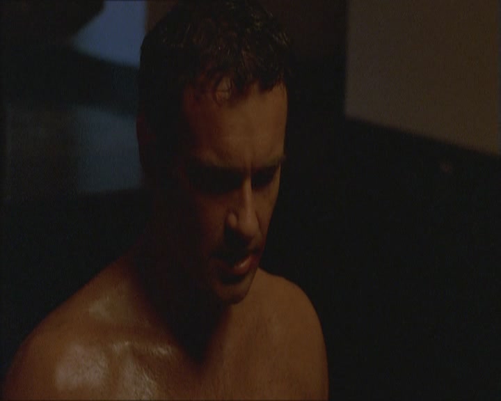 Charmed-Online_dot_net-Niptuck-1x01Pilot3204.jpg
