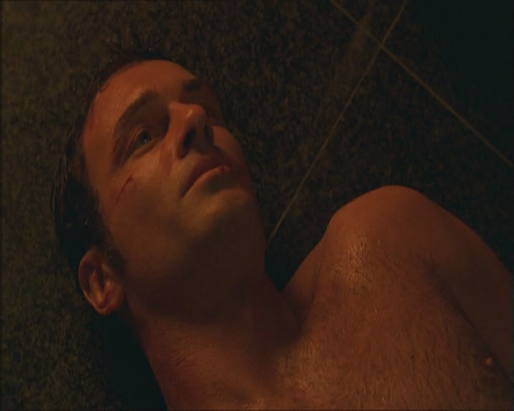 Charmed-Online_dot_net-Niptuck-1x01Pilot3221.jpg