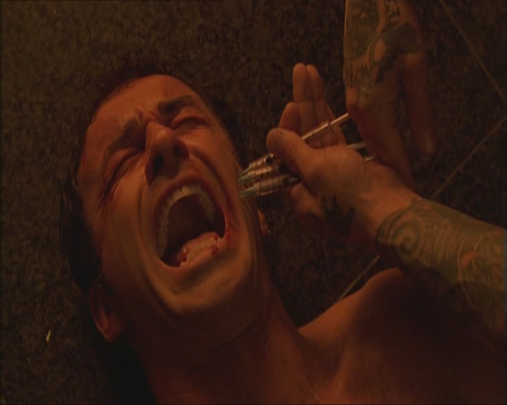 Charmed-Online_dot_net-Niptuck-1x01Pilot3244.jpg