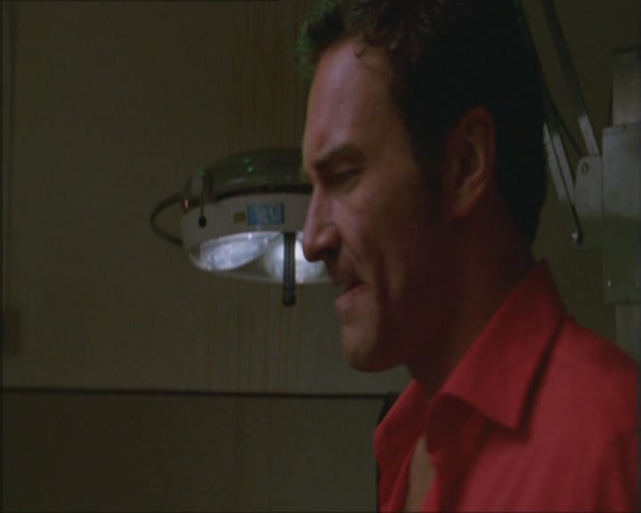 Charmed-Online_dot_net-Niptuck-1x01Pilot3483.jpg