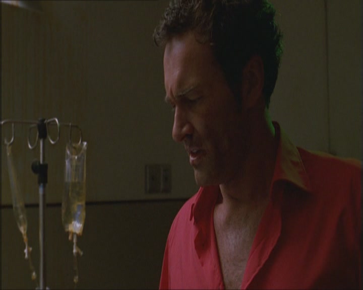 Charmed-Online_dot_net-Niptuck-1x01Pilot3496.jpg