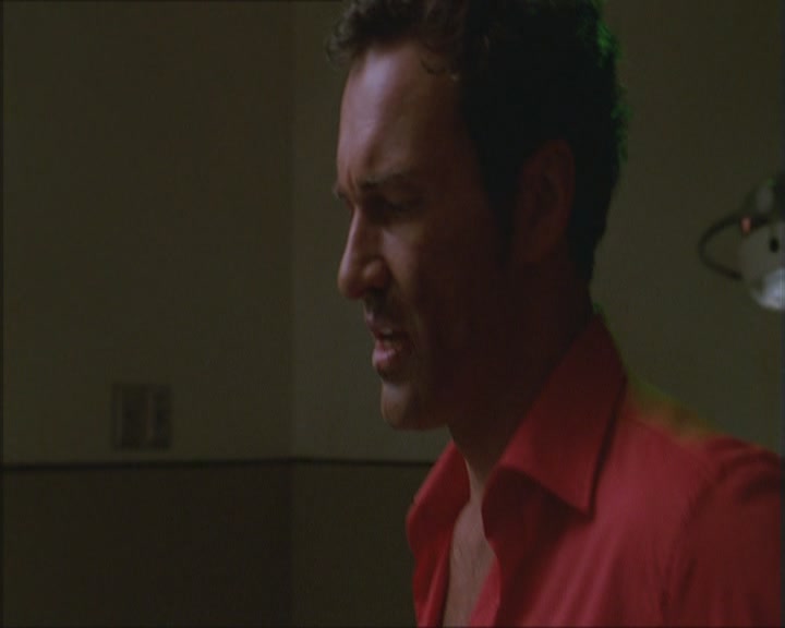 Charmed-Online_dot_net-Niptuck-1x01Pilot3518.jpg