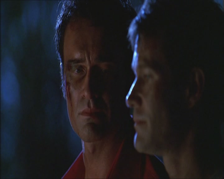 Charmed-Online_dot_net-Niptuck-1x01Pilot3610.jpg