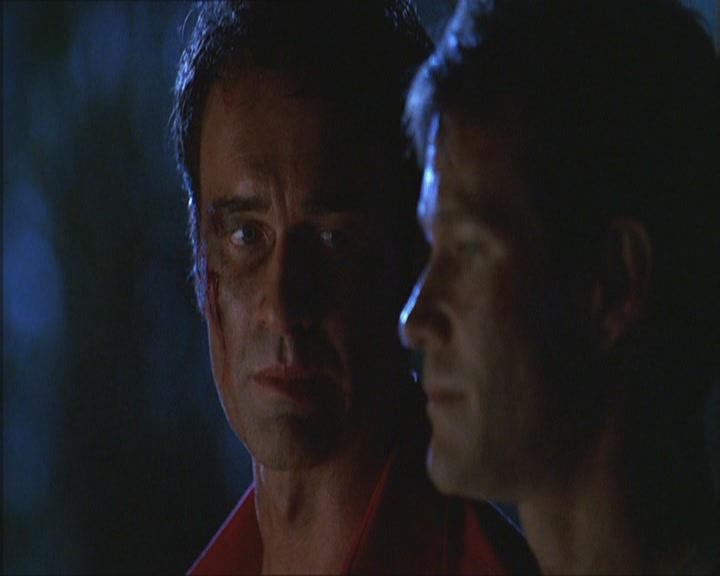 Charmed-Online_dot_net-Niptuck-1x01Pilot3611.jpg
