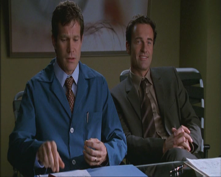 Charmed-Online_dot_net-NipTuck1x02MandiRandi0100.jpg