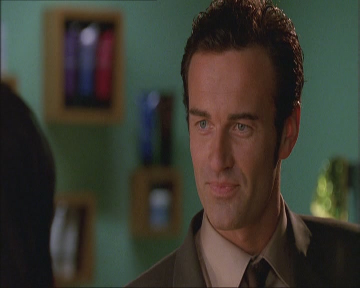 Charmed-Online_dot_net-NipTuck1x02MandiRandi0400.jpg
