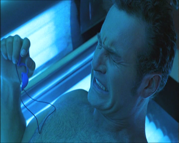 Charmed-Online_dot_net-NipTuck1x02MandiRandi0468.jpg