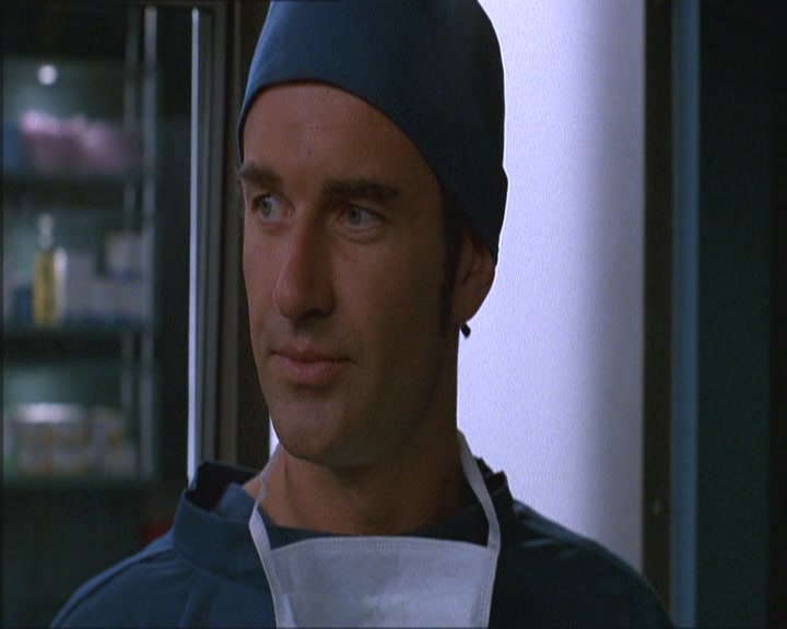 Charmed-Online_dot_net-NipTuck1x02MandiRandi1008.jpg