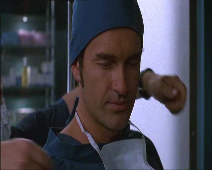 Charmed-Online_dot_net-NipTuck1x02MandiRandi1009.jpg