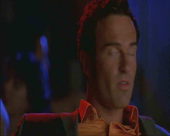 Charmed-Online_dot_net-NipTuck1x02MandiRandi1205.jpg