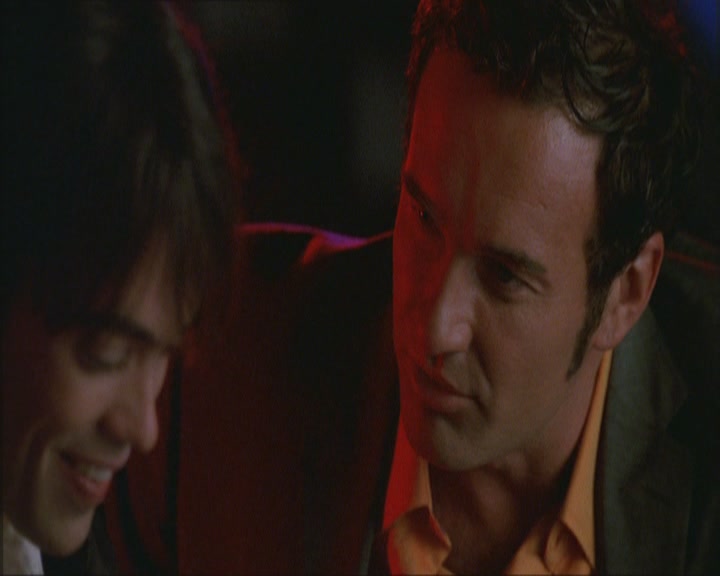 Charmed-Online_dot_net-NipTuck1x02MandiRandi1250.jpg