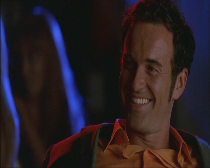 Charmed-Online_dot_net-NipTuck1x02MandiRandi1297.jpg
