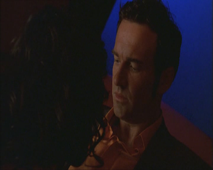 Charmed-Online_dot_net-NipTuck1x02MandiRandi1330.jpg