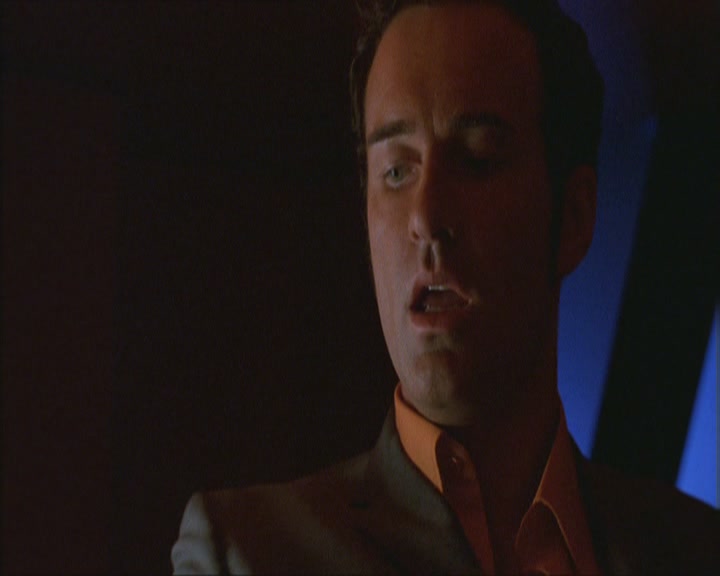 Charmed-Online_dot_net-NipTuck1x02MandiRandi1389.jpg