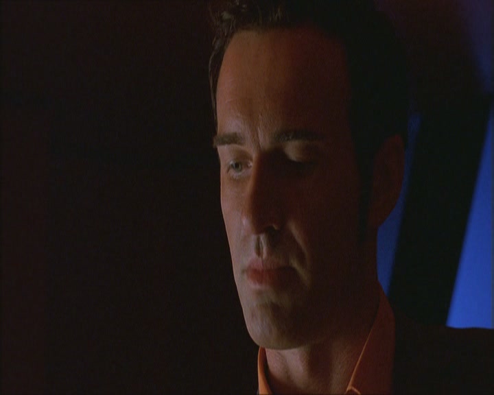 Charmed-Online_dot_net-NipTuck1x02MandiRandi1393.jpg