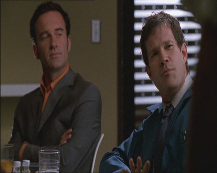 Charmed-Online_dot_net-NipTuck1x02MandiRandi1460.jpg