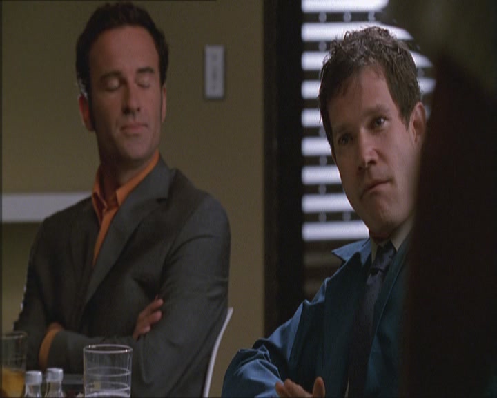 Charmed-Online_dot_net-NipTuck1x02MandiRandi1462.jpg