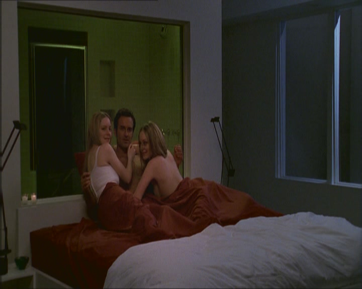 Charmed-Online_dot_net-NipTuck1x02MandiRandi2277.jpg
