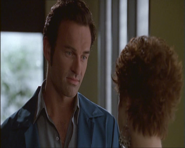 Charmed-Online_dot_net-NipTuck1x03NadetteBabcock0114.jpg