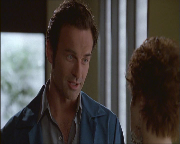 Charmed-Online_dot_net-NipTuck1x03NadetteBabcock0119.jpg
